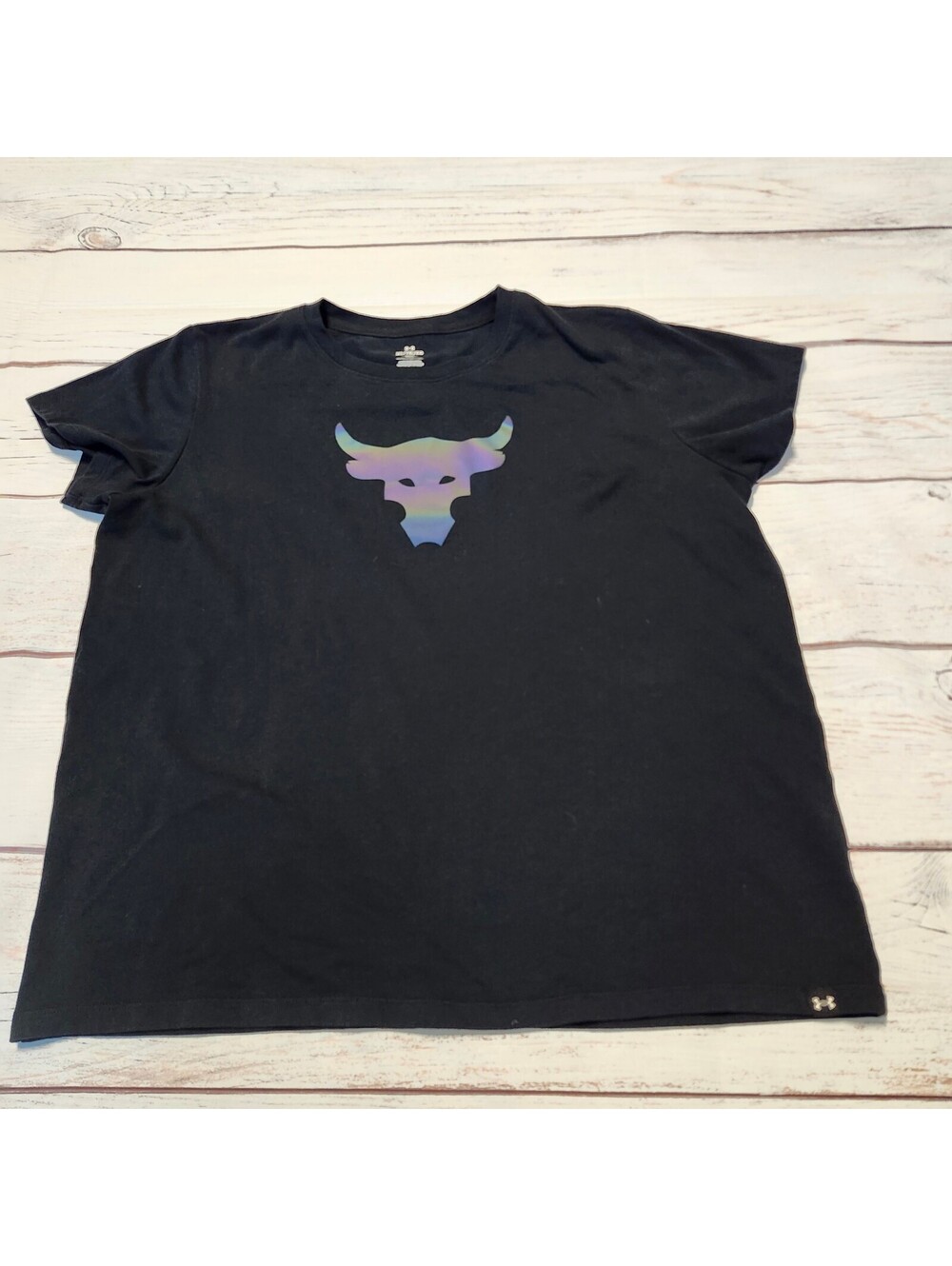 Under Armour Black T-Shirt with Colorful Bull Logo XL